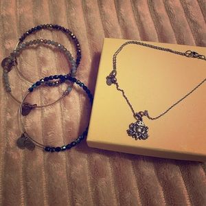 *anklet sold* Alex and Ani bracelet bundle!